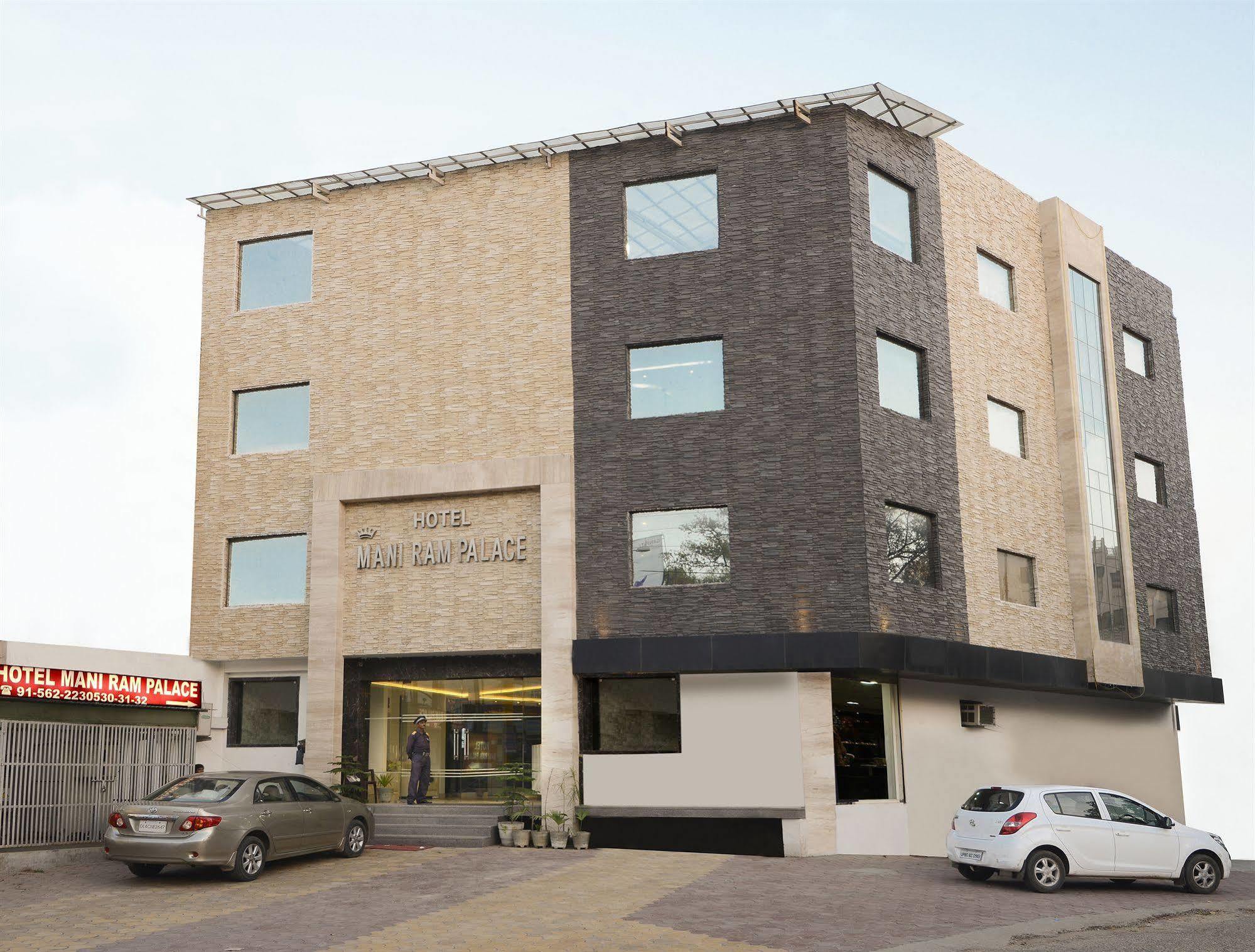 Fabhotel Plus Maniram Palace Agra  Exterior photo